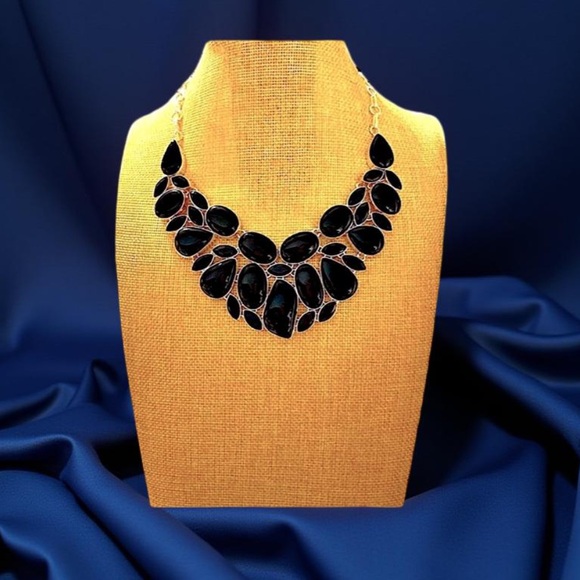Onyx Necklace stunning statement, necklace, silver & onyx necklace NEW - Picture 8 of 15